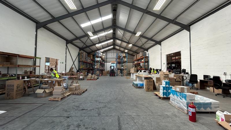 To Let commercial Property for Rent in Rivergate Western Cape